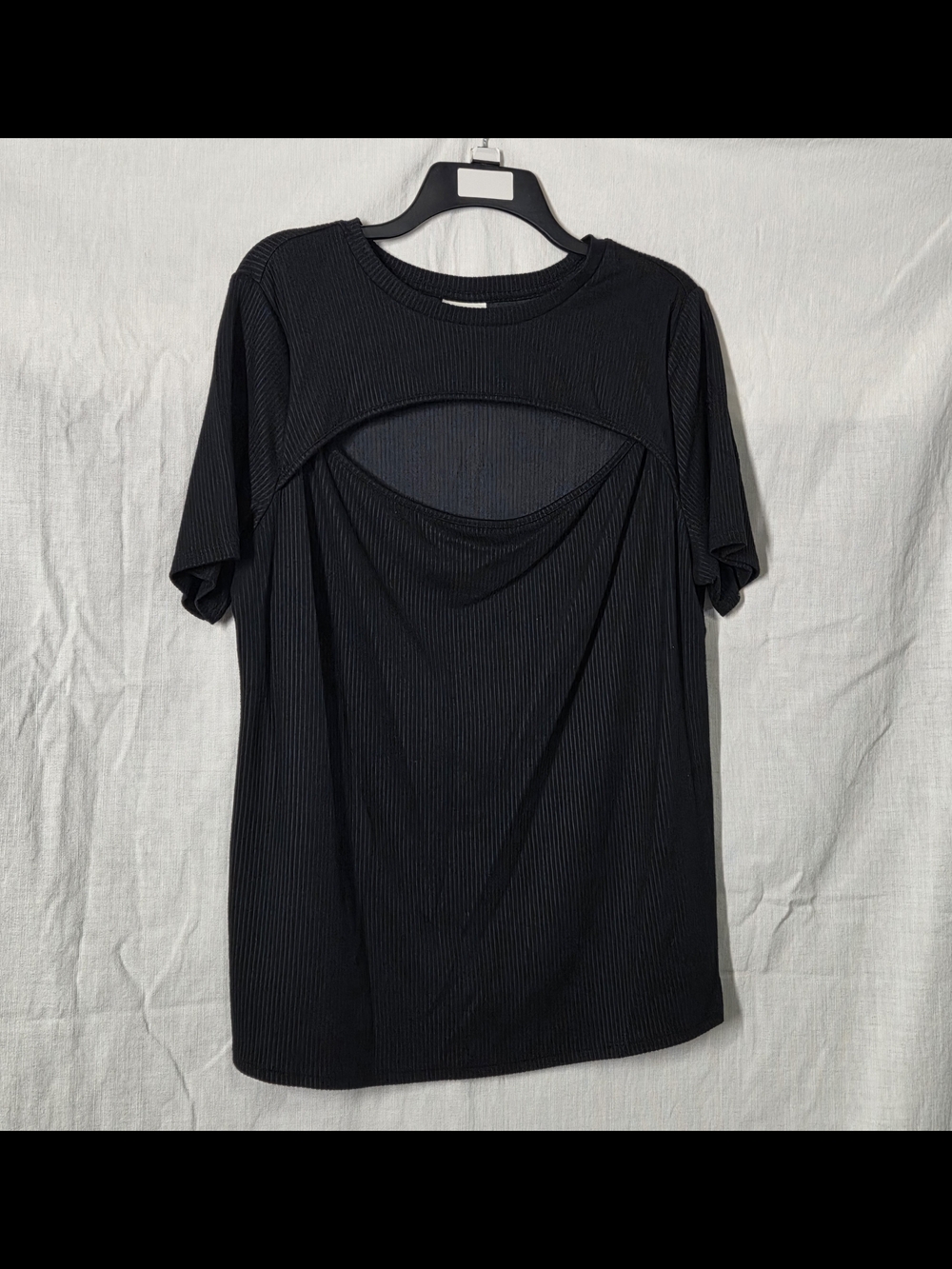 Ava And Viv Black Women's Short Sleeve Cutout Top